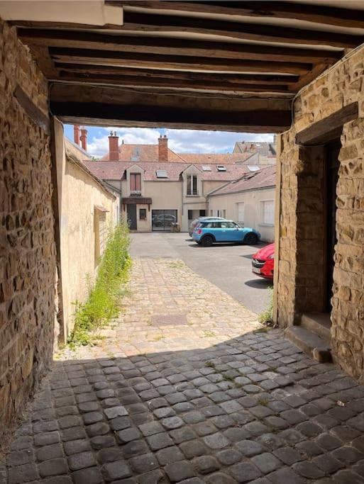 Studio Duplex Hypercentre Au Calme Avec Parking Fontainebleau Exterior foto